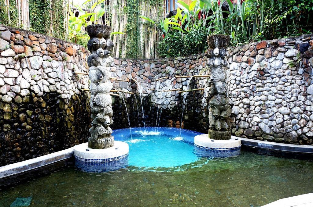 Kampung Sumber Alam Garut Hotel Buitenkant foto