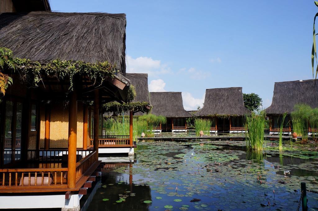 Kampung Sumber Alam Garut Hotel Buitenkant foto