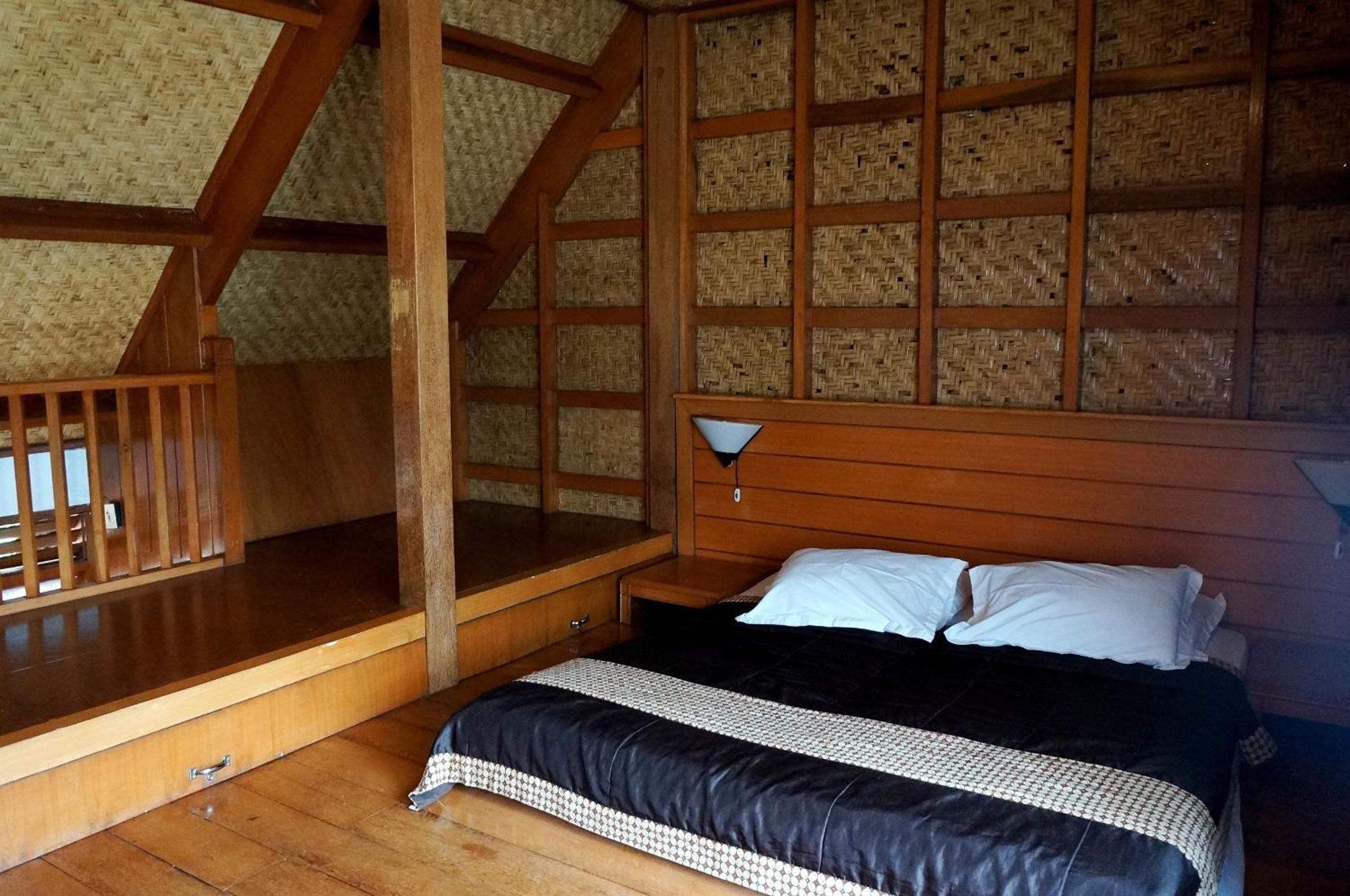 Kampung Sumber Alam Garut Hotel Kamer foto