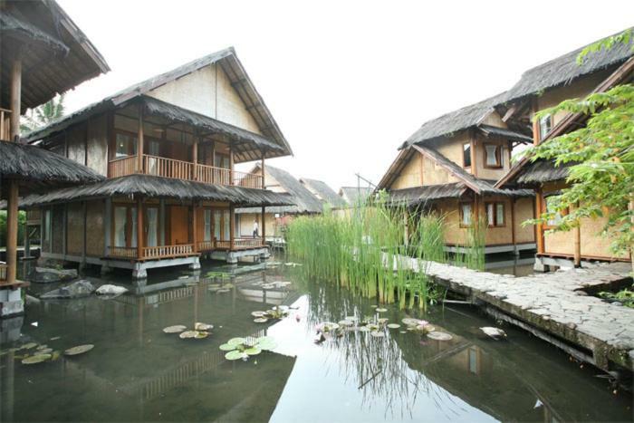 Kampung Sumber Alam Garut Hotel Buitenkant foto